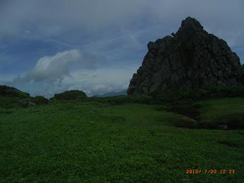 トムラウシ公園の大きな岩