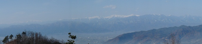富士見台から聖、赤石、荒川、塩見、白根三山、鳳凰、甲斐駒